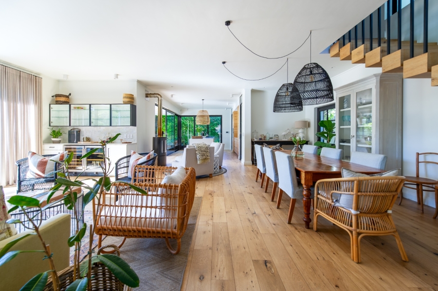 4 Bedroom Property for Sale in Leisure Isle Western Cape